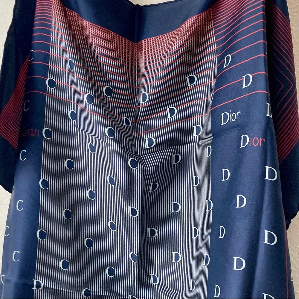 Vintage Silk Christian Dior Scarf. 30” x 30”